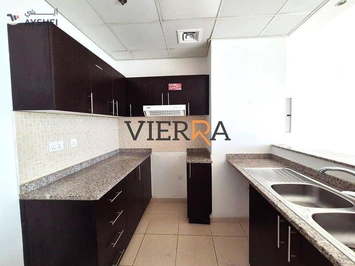 Mazaya 2, Queue Point, Liwan, Dubai-3-3