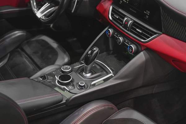 Alfa Romeo Giulia Quadrifoglio