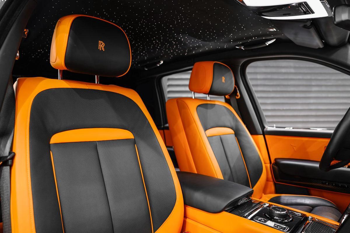 Rolls-Royce Cullinan Black Badge Series II-4-4