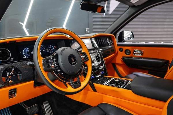 Rolls-Royce Cullinan Black Badge Series II