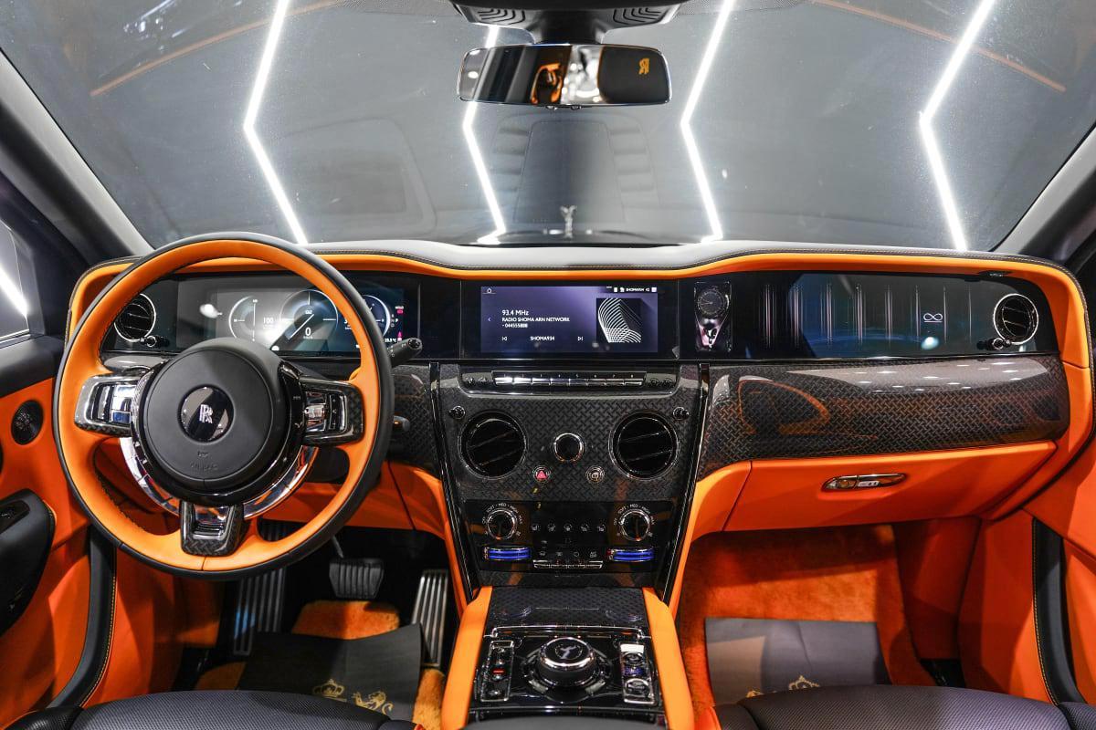 Rolls-Royce Cullinan Black Badge Series II-9-9