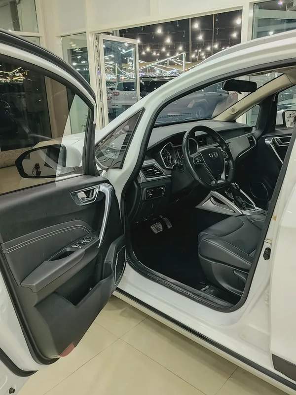Geely x3 2019