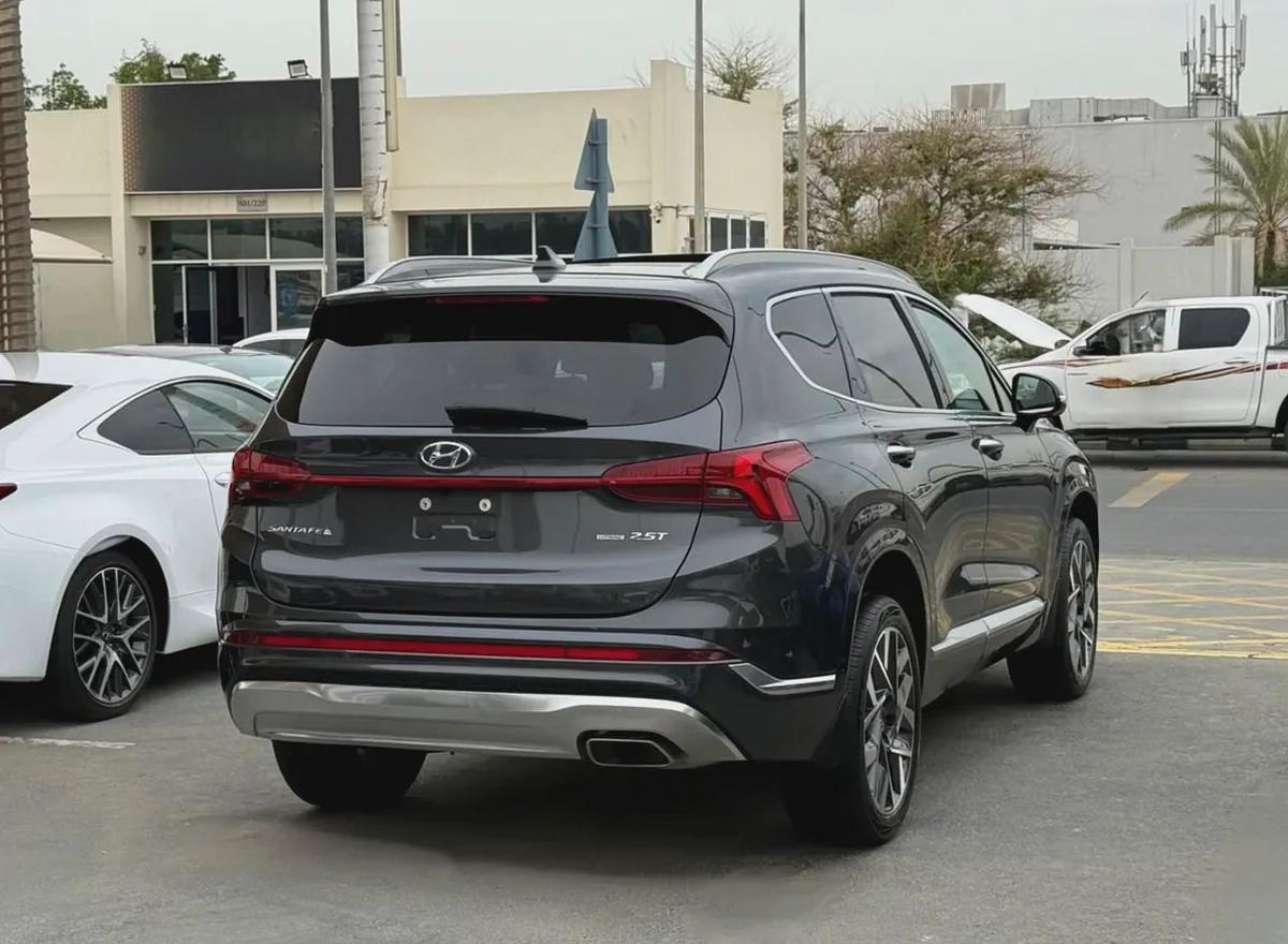 HYUNDAI - SANTA FE - CALLIGRAPHY - 2023 - V4 - 2,5L - BY TURBO - AMERICAN SPECS VERY GOOD CONDITION-3-3