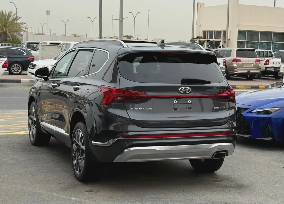 HYUNDAI - SANTA FE - CALLIGRAPHY - 2023 - V4 - 2,5L - BY TURBO - AMERICAN SPECS VERY GOOD CONDITION-5-5