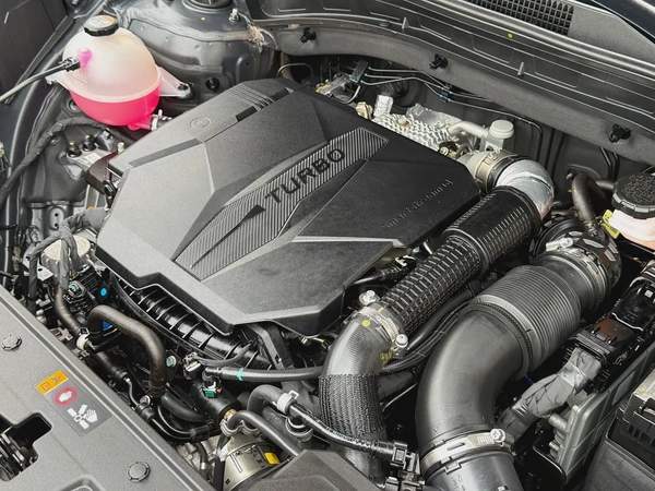 HYUNDAI - SANTA FE - CALLIGRAPHY - 2023 - V4 - 2,5L - BY TURBO - AMERICAN SPECS VERY GOOD CONDITION