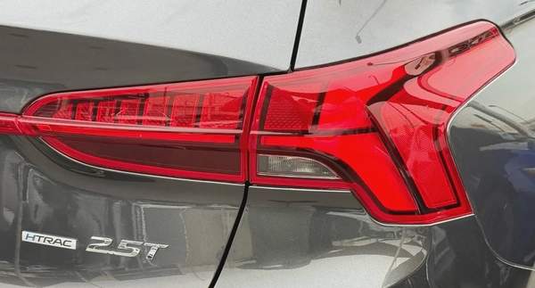 HYUNDAI - SANTA FE - CALLIGRAPHY - 2023 - V4 - 2,5L - BY TURBO - AMERICAN SPECS VERY GOOD CONDITION