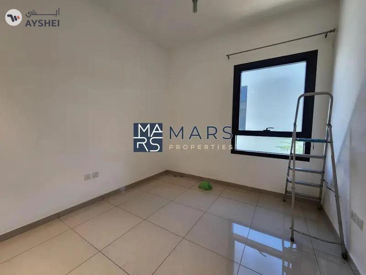 Spacious 3 bedrooms in single row available for rent in nasma residence for 100,000 AED yearly-13-13