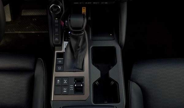 Toyota Prado TOYOTA PRADO 250 WX+ LUXURY 2.8D AT MY2025 – GREY