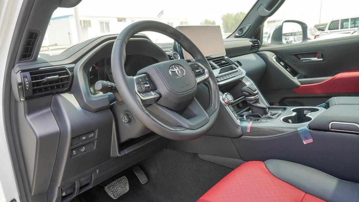 Toyota Land Cruiser VXR TWIN TURBO 3.5L HYBRID-3-3