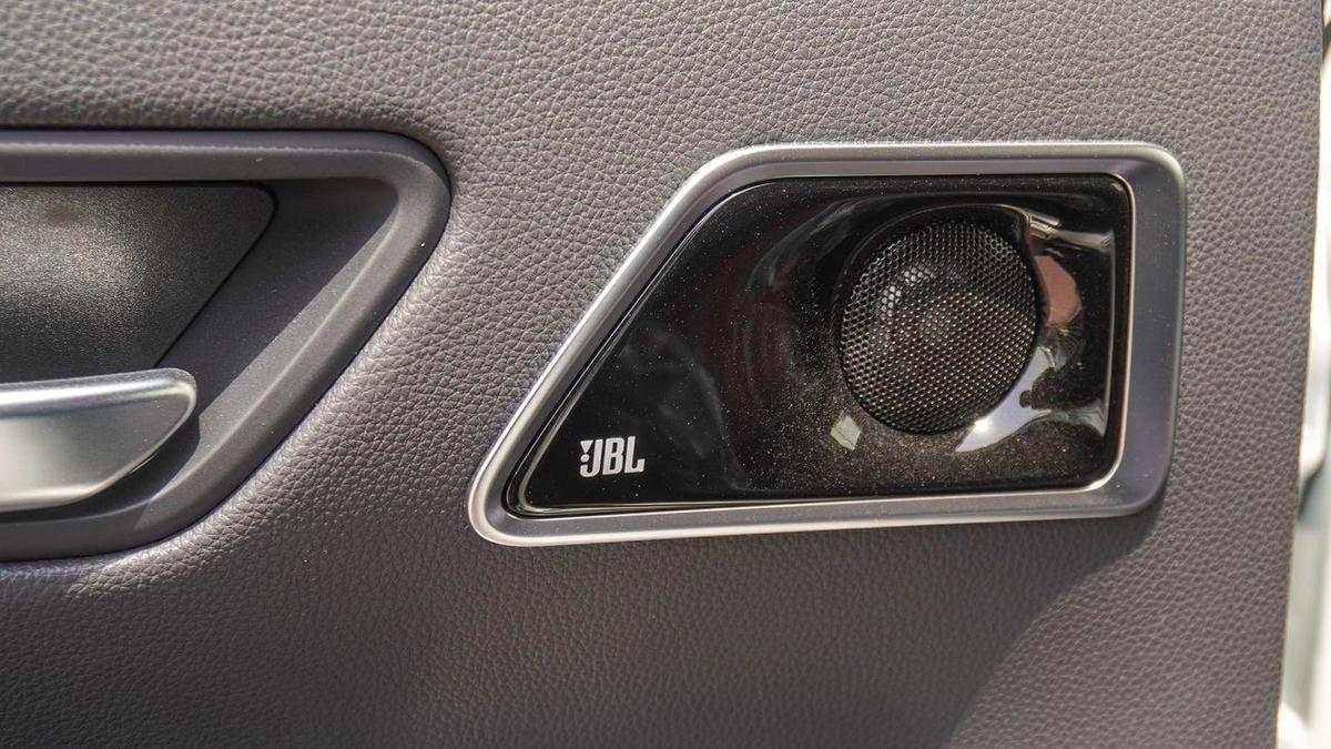 Toyota Land Cruiser VXR TWIN TURBO 3.5L HYBRID-9-9
