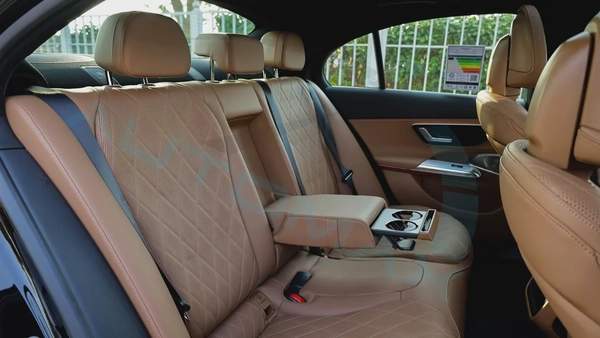 2026 Mercedes-Benz E 300 AMG EQ Boost 2.0T RWD GCC 0Km With 2 Years Unlimited Mileage Warranty