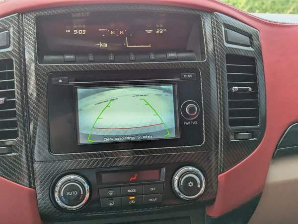 MITSUBISHI PAJERO 2016 MODIFIED SIGNATURE EDITION GLS MID V6 3.5L GCC IN EXCELLENT CONDITION