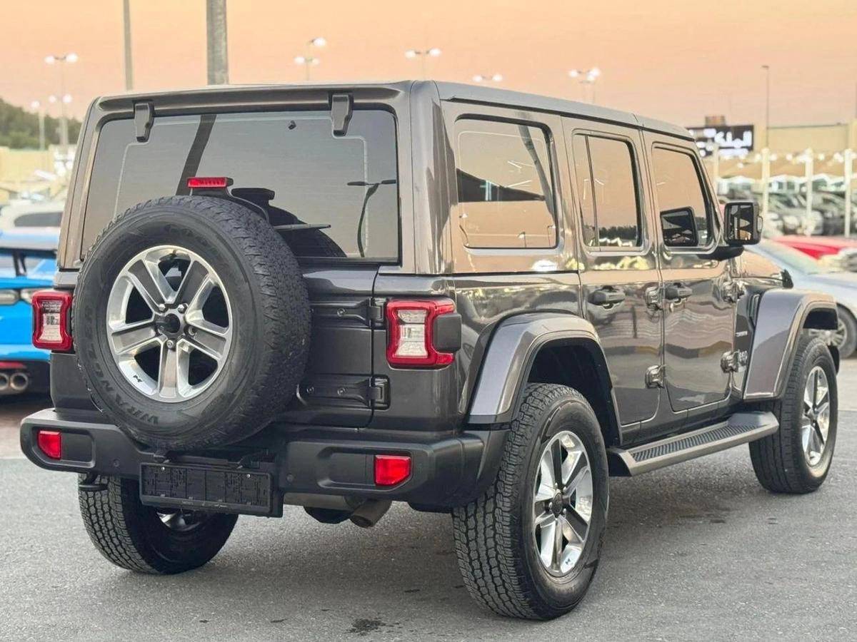 Jeep Wrangler Sahara 3.6L A/T (5 Seater)-4-4