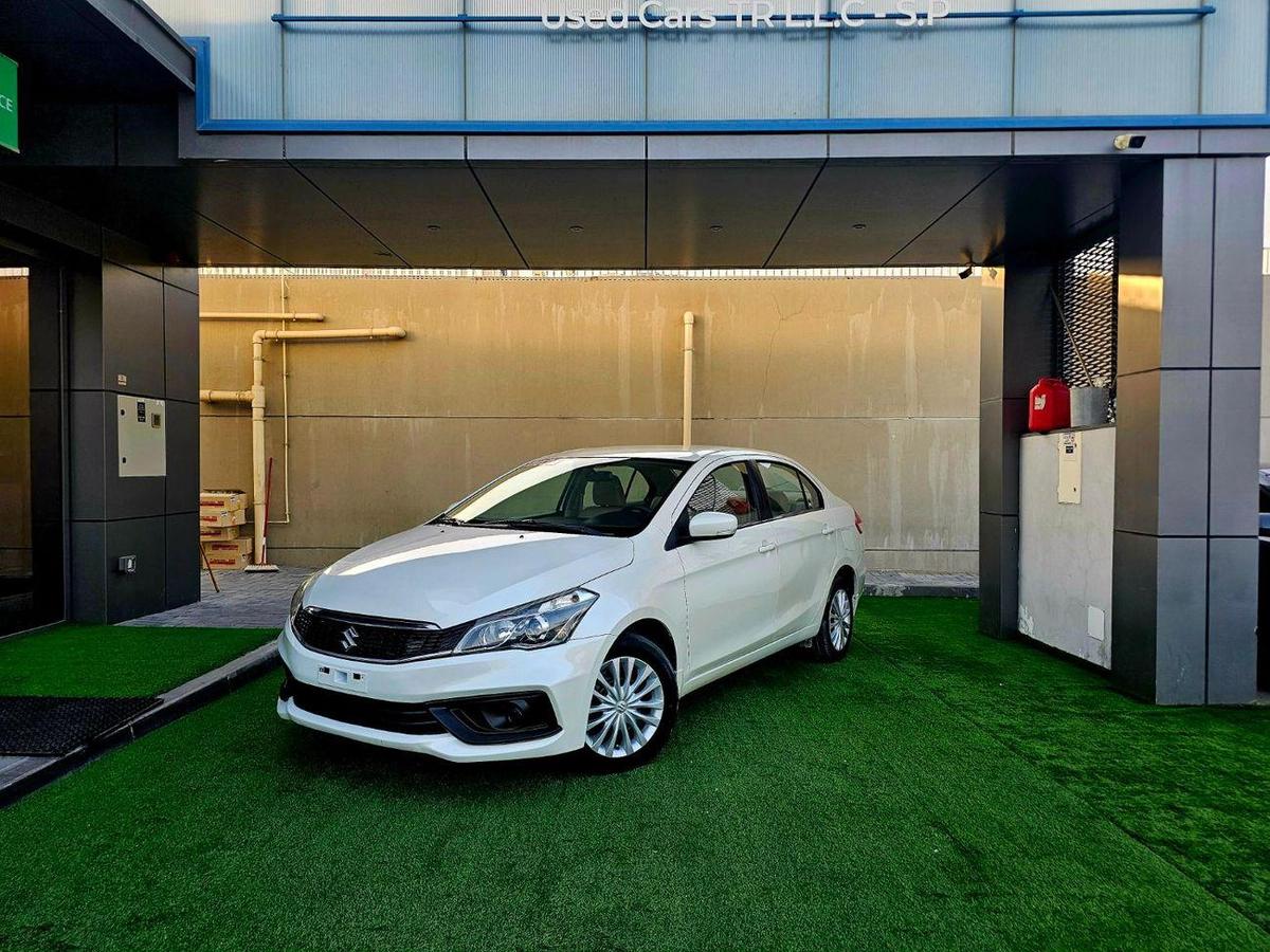 Suzuki Ciaz CIAZ GLX/ 1.5L GCC/ LOW MILEAGE/ 2 KEYS/ IMMACULATE CONDIITON-0-0