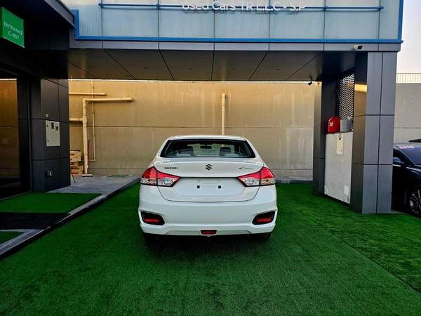 Suzuki Ciaz CIAZ GLX/ 1.5L GCC/ LOW MILEAGE/ 2 KEYS/ IMMACULATE CONDIITON