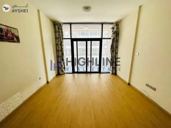Spacious 1 Bedroom | Family building | Near Park