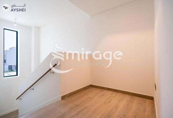 TOWNHOUSE FOR SALE IN NOYA 1, NOYA