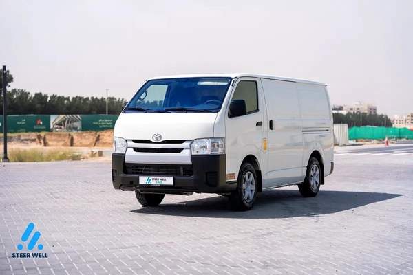 Toyota Hiace GL 2022 - GCC Specs - Excellent Condition
