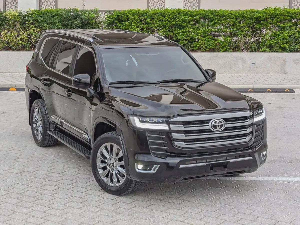 Toyota Land Cruiser GXR TOP 2015 Facelifted 2025 With Interior and Exterior - GCC Specs --0-0