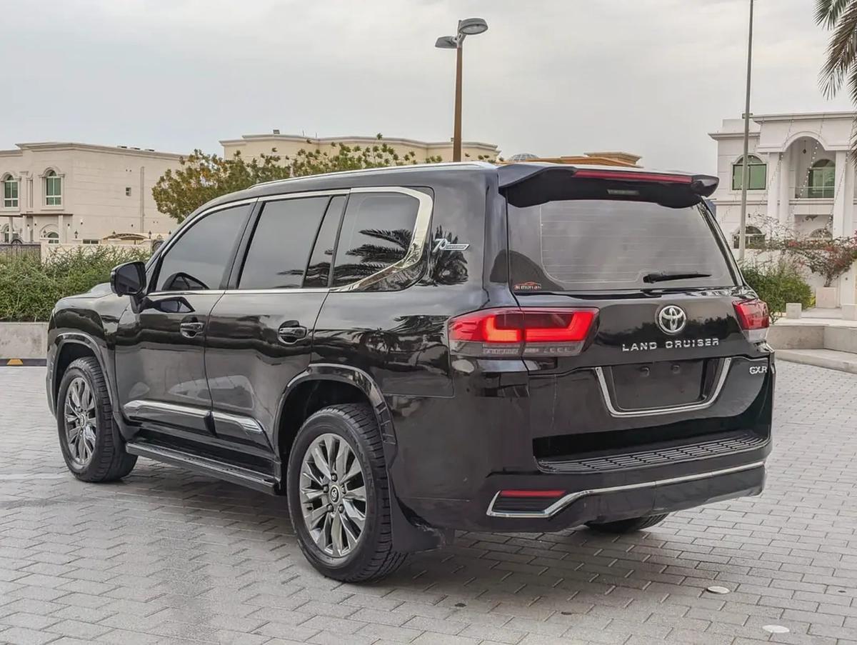 Toyota Land Cruiser GXR TOP 2015 Facelifted 2025 With Interior and Exterior - GCC Specs --15-15
