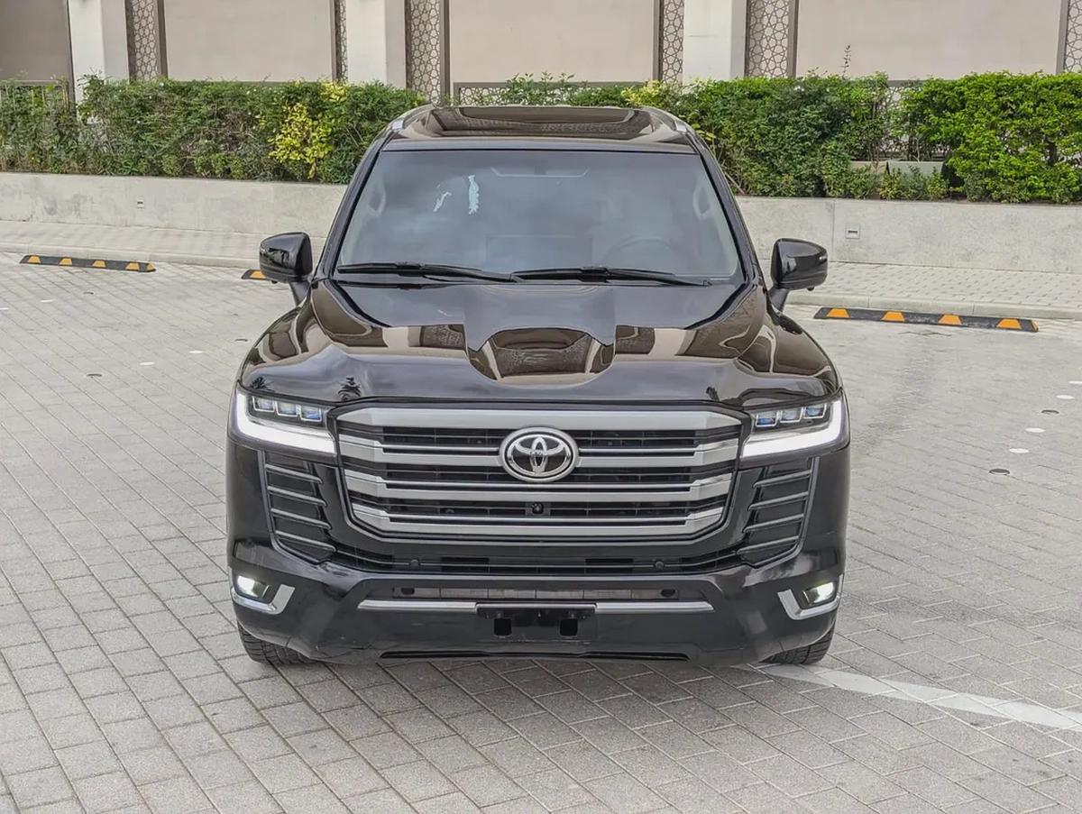 Toyota Land Cruiser GXR TOP 2015 Facelifted 2025 With Interior and Exterior - GCC Specs --19-19