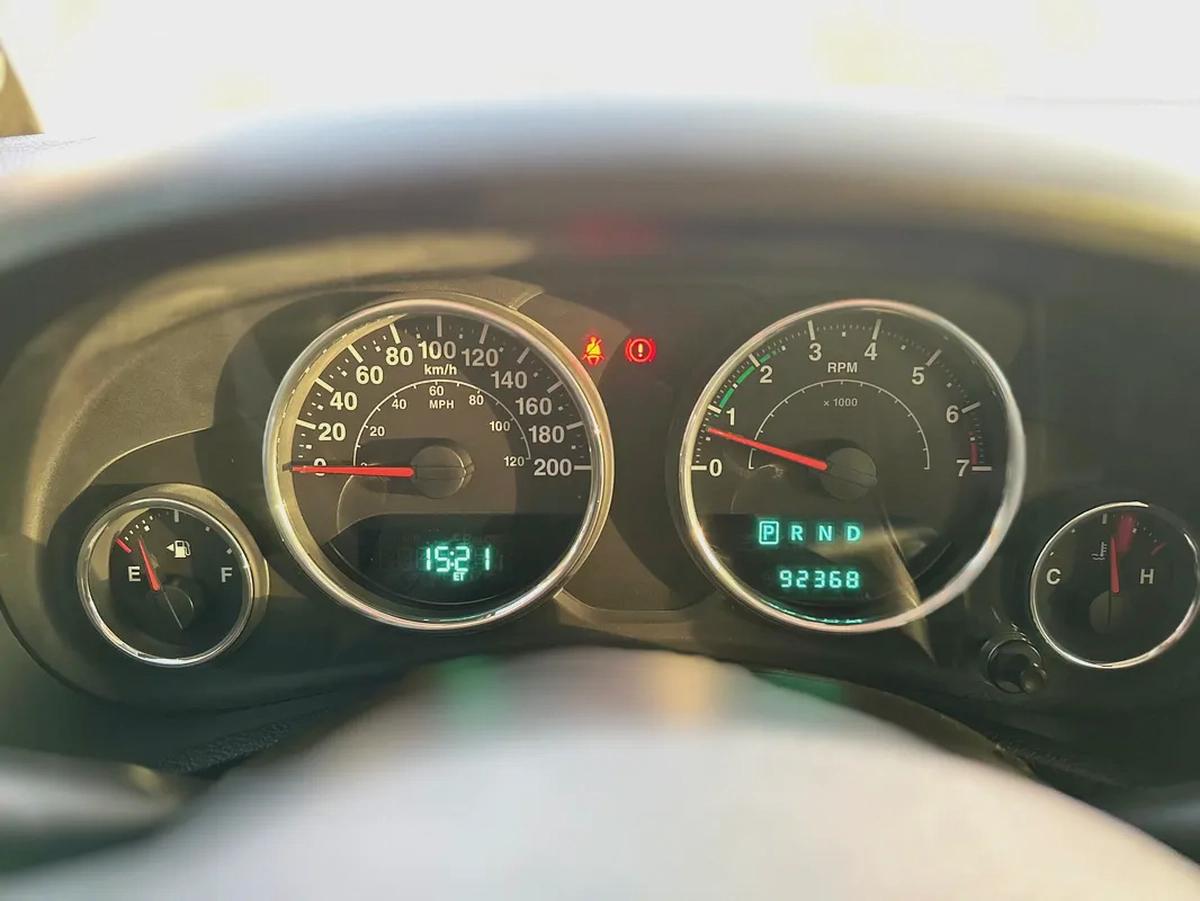 2014 Excellent Condition I Jeep Wrangler Sport I GCC I Original Paint-8-8