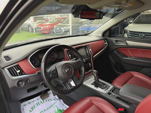 MG RX5 Luxury 2023 - GCC Specs - Excellent Conditio-ORIGINAL PAINT