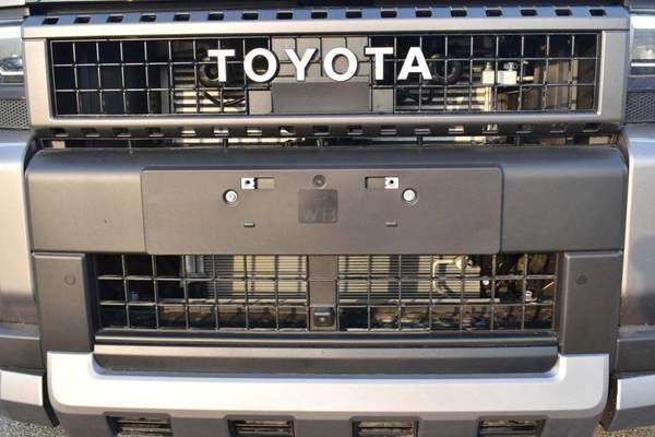 Toyota Prado PRADO 2.4L GCC, LTHR, RN SESR, TSS3, AHS MATERIAL