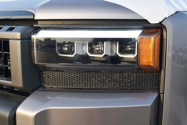 Toyota Prado PRADO 2.4L GCC, LTHR, RN SESR, TSS3, AHS MATERIAL