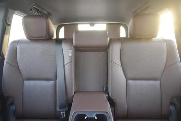 Toyota Prado PRADO 2.4L GCC, LTHR, RN SESR, TSS3, AHS MATERIAL