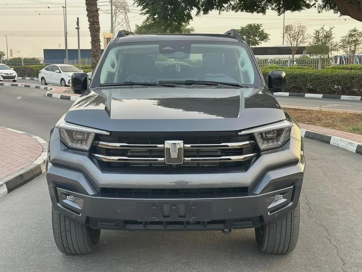 TANK 400 New plug-in hybrid urban SUV-2-2