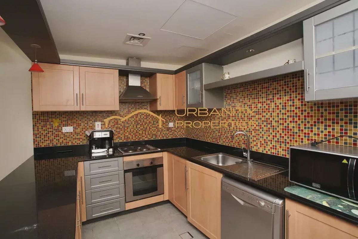 Modern Building in Al Barsha First | For Sale-8-8