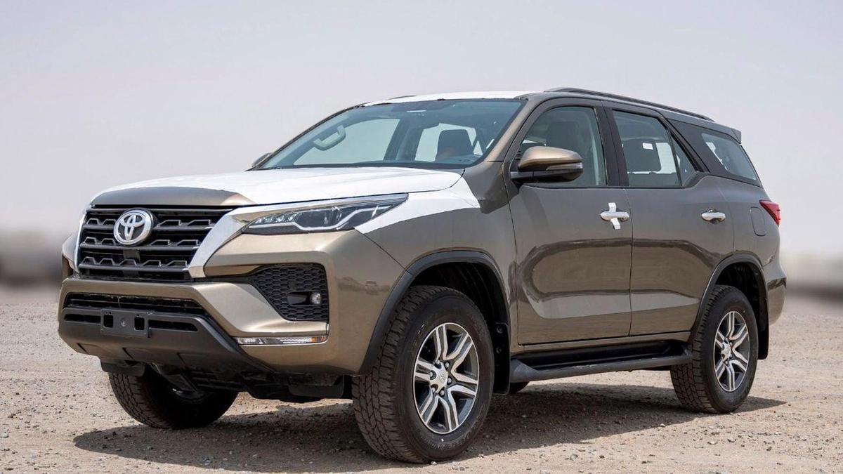 Toyota Fortuner GX2 4X4 Diesel 2.4L-0-0