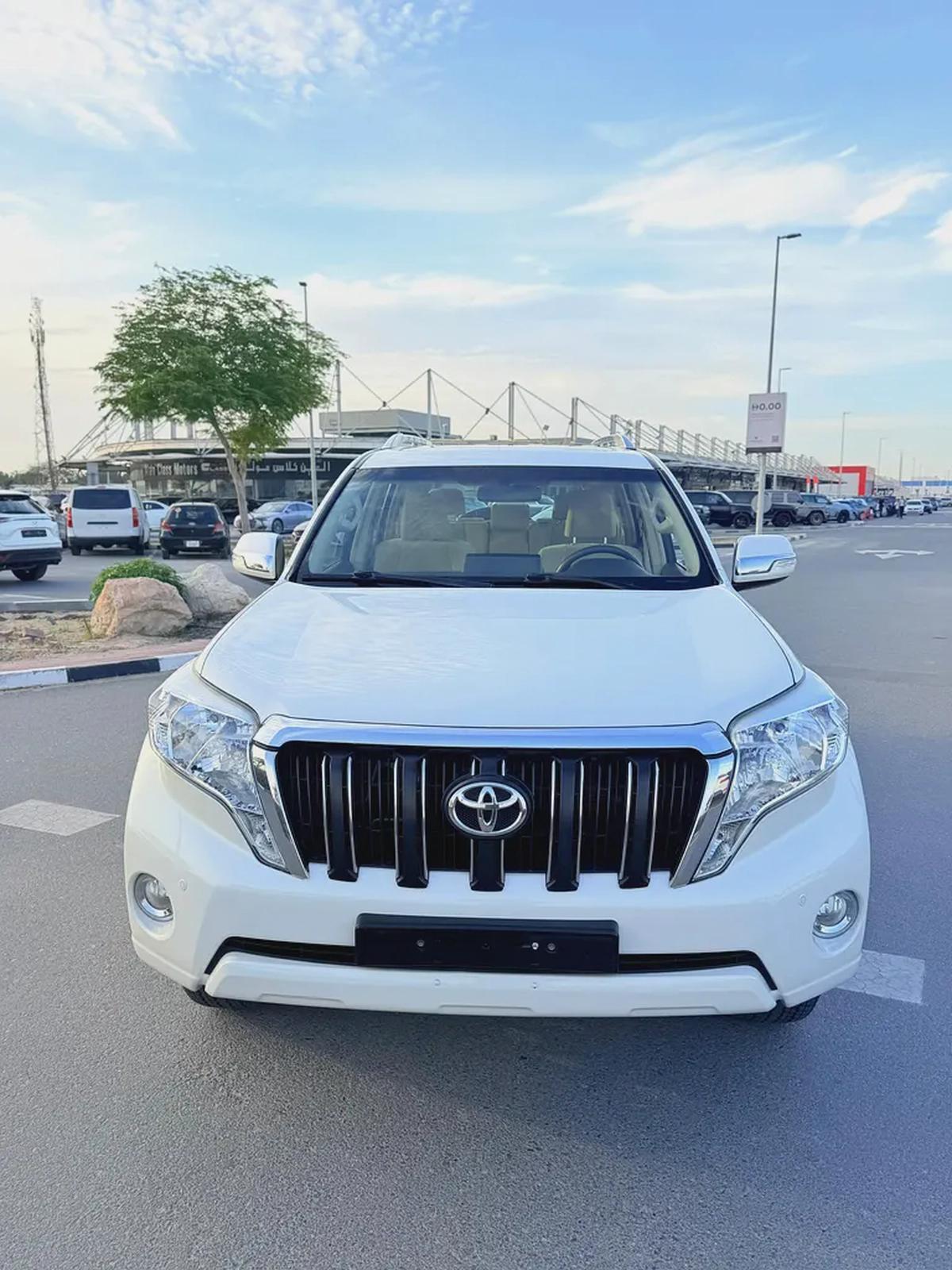 Toyota Prado GXR 2016 - GCC Specs - Reliable and Ready for Adventure-3-3