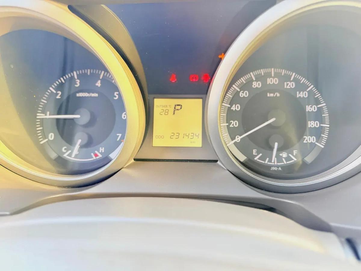 Toyota Prado GXR 2016 - GCC Specs - Reliable and Ready for Adventure-10-10