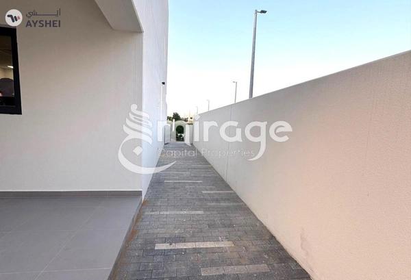 Townhouse for rent in Noya Viva, Noya