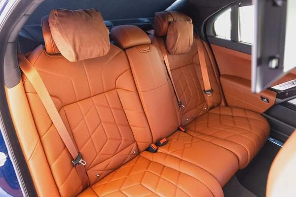 BMW 740i M Sport Individual – 2026 | GCC | Only 3,745 KM | AED 449,000