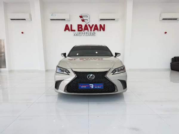 لكزس ES350 اف سبورت ذهبي / احمر خليجي الفطيم Lexus ES 350 F SPORT 2019 - GCC Specs -