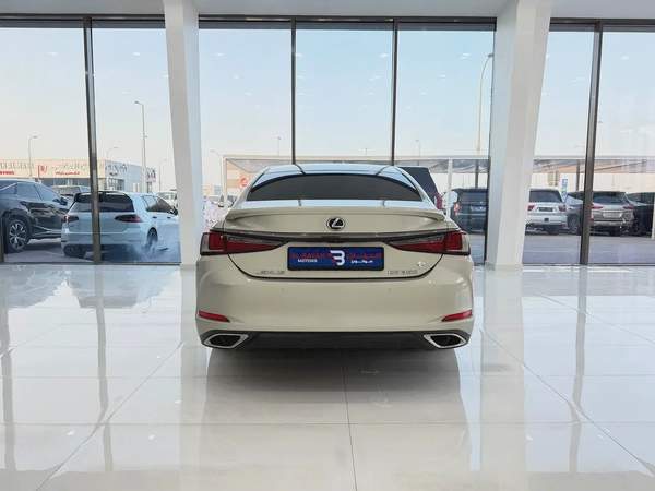 لكزس ES350 اف سبورت ذهبي / احمر خليجي الفطيم Lexus ES 350 F SPORT 2019 - GCC Specs -
