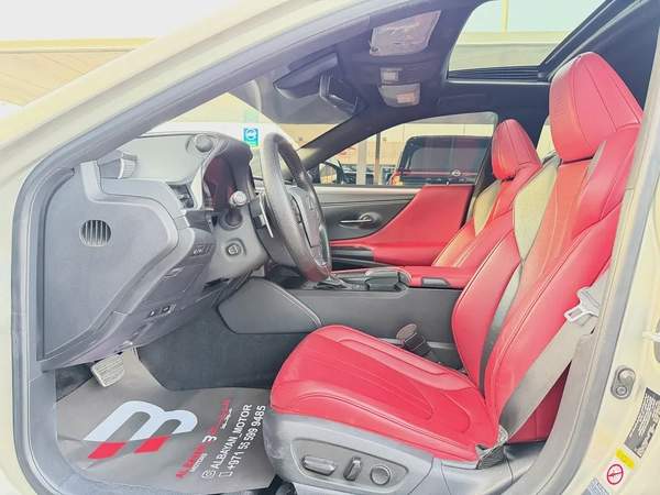 لكزس ES350 اف سبورت ذهبي / احمر خليجي الفطيم Lexus ES 350 F SPORT 2019 - GCC Specs -