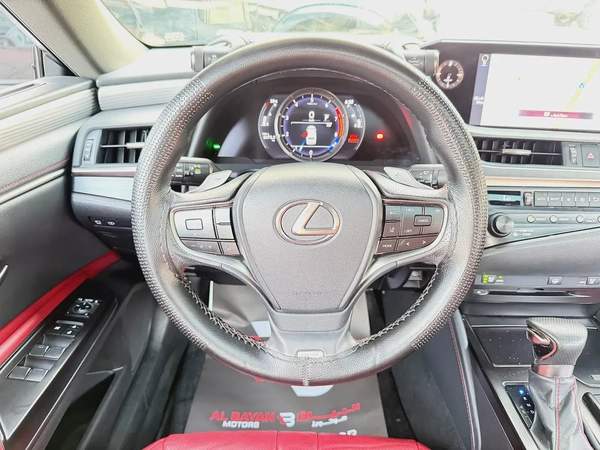 لكزس ES350 اف سبورت ذهبي / احمر خليجي الفطيم Lexus ES 350 F SPORT 2019 - GCC Specs -
