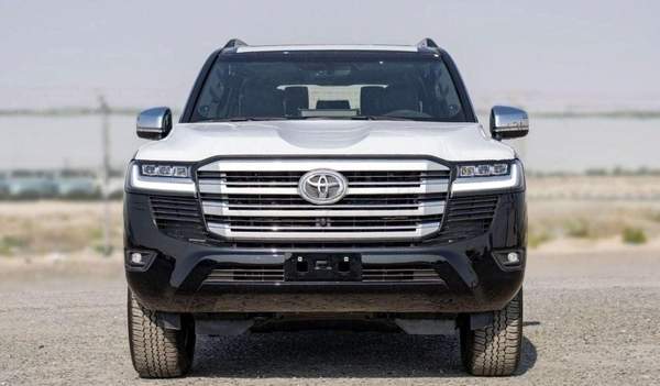 Toyota Land Cruiser TOYOTA LANDCRUISER LC 300 VX 3.5 PETROL TWIN TURBO