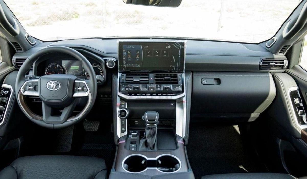 Toyota Land Cruiser TOYOTA LANDCRUISER LC 300 VX 3.5 PETROL TWIN TURBO-13-13