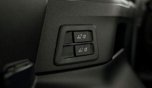 Toyota Land Cruiser TOYOTA LANDCRUISER LC 300 VX 3.5 PETROL TWIN TURBO