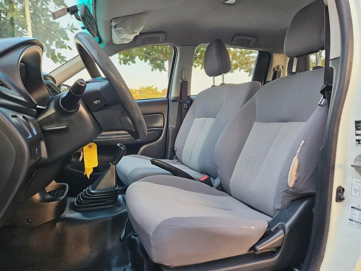 Mitsubishi L200 GCC 2022 Double Cabin 4X2 Premium Condition With Low KM 2 Original Keys-7-7