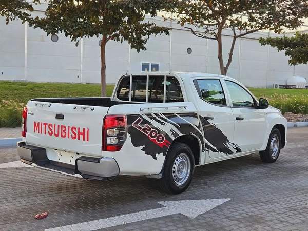 Mitsubishi L200 GCC 2022 Double Cabin 4X2 Premium Condition With Low KM 2 Original Keys