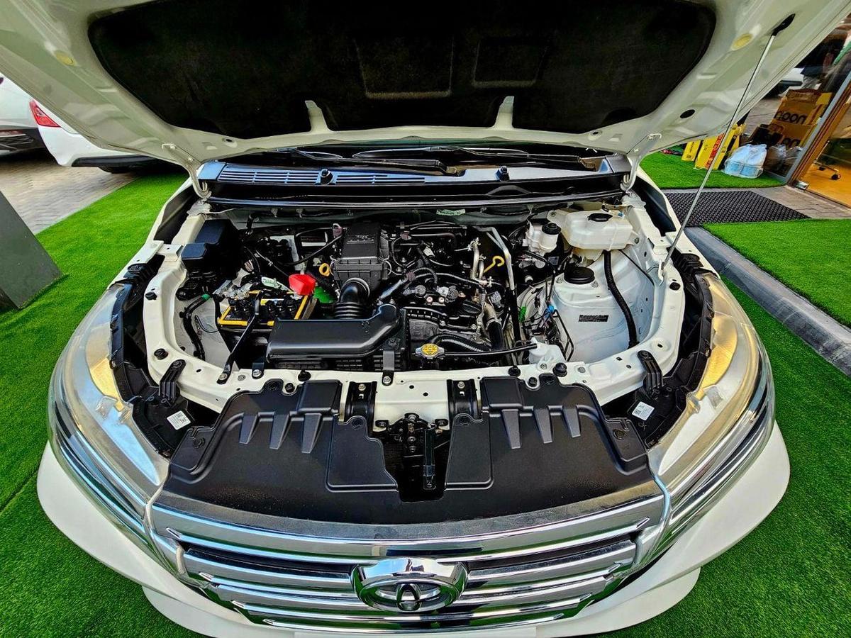 Toyota Rush EX/ PASSENGER 7 SEATS/ LOW MILEAGE-5-5