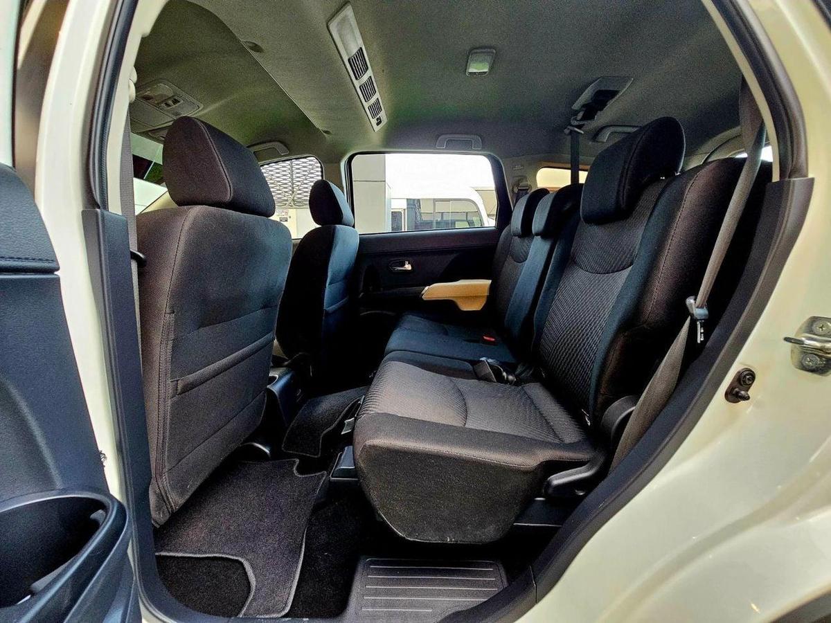 Toyota Rush EX/ PASSENGER 7 SEATS/ LOW MILEAGE-9-9