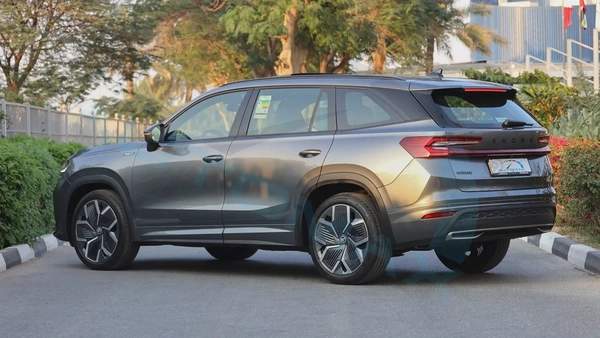 ( 5 Years Warranty + 5 Years Service ) 2026 Škoda Kodiaq Sportline 2.0T AWD GCC 0Km
