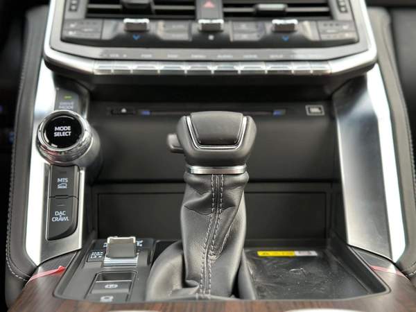 Land Cruiser 3.5T VXR